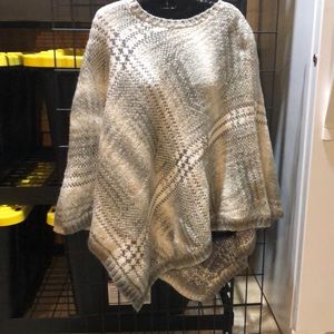 Vintage Liz Claiborne poncho size L/XL
